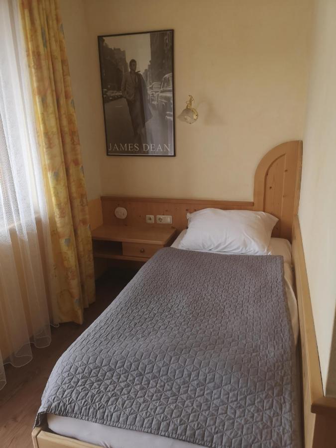 Hotel Wirt Z'Minsta Altmuenster Ngoại thất bức ảnh