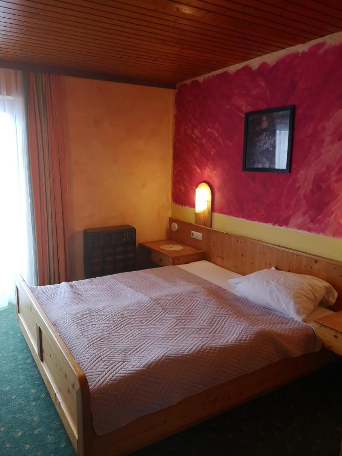 Hotel Wirt Z'Minsta Altmuenster Ngoại thất bức ảnh